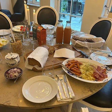 Bed & Breakfast Tjebberupgaard Holbæk